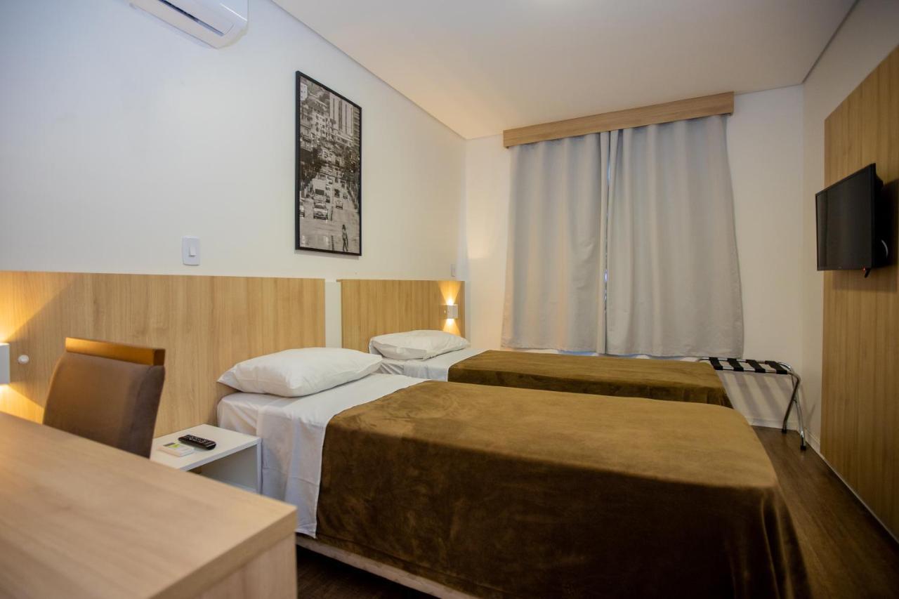 Tri Hotel Chapecó מראה חיצוני תמונה