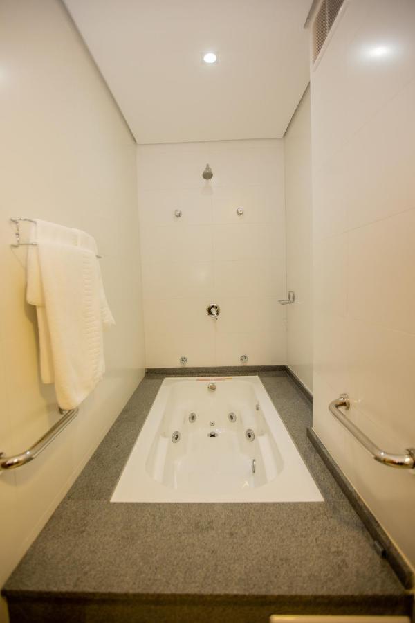 Tri Hotel Chapecó מראה חיצוני תמונה